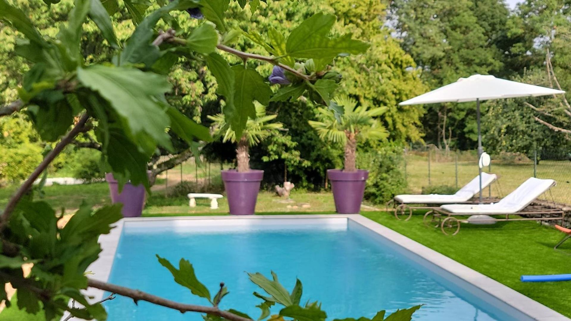 Domaine Bassy Hotel Saint-Gengoux-de-Scisse Exterior photo